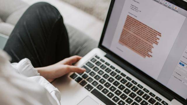 Pexels/vlada-karpovich