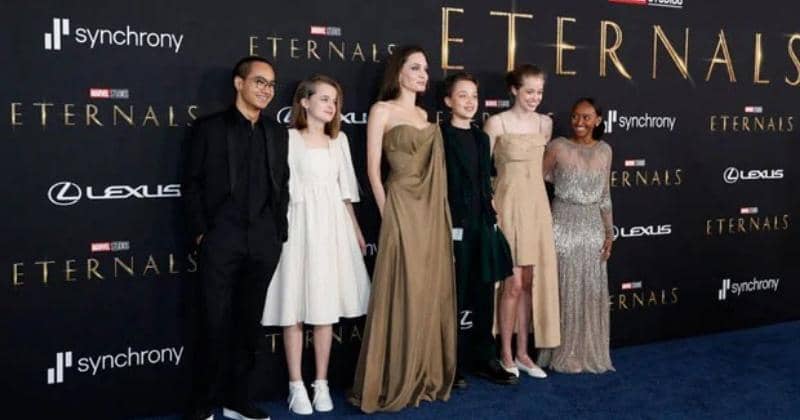 entrendzshowbizz.com