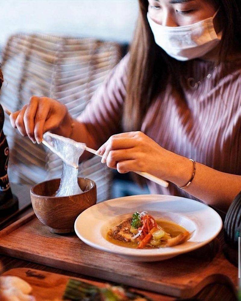 Instagram.com/hiyakhebistro