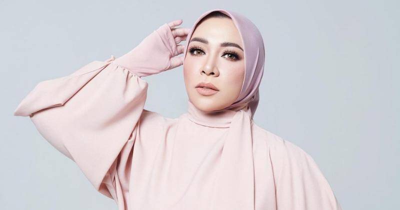 Lirik Lagu 'Bunda' Melly Goeslaw, Punya Makna yang Menyentuh Hati