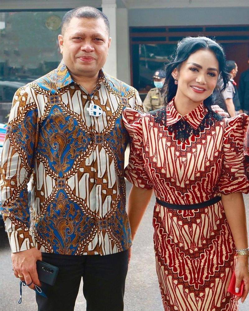 Instagram.com/krisdayantilemos