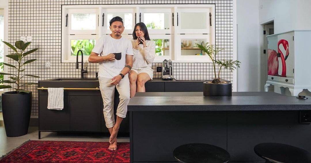 Instagram.com/mrssharena