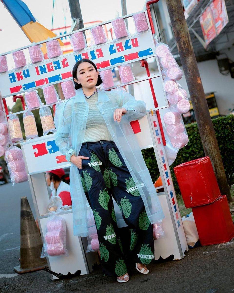 Instagram.com/radhini_