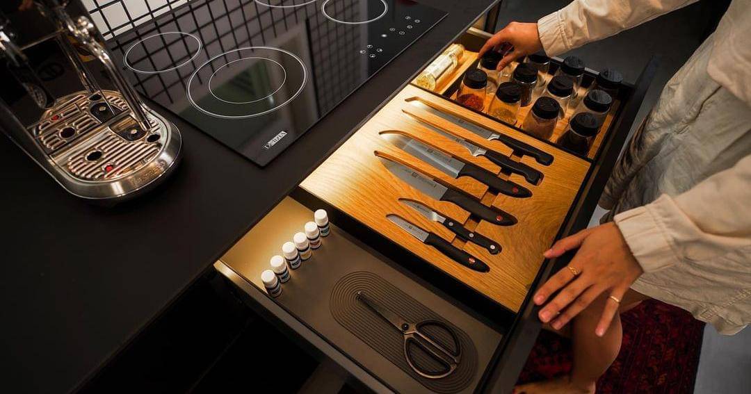 Instagram.com/mrssharena