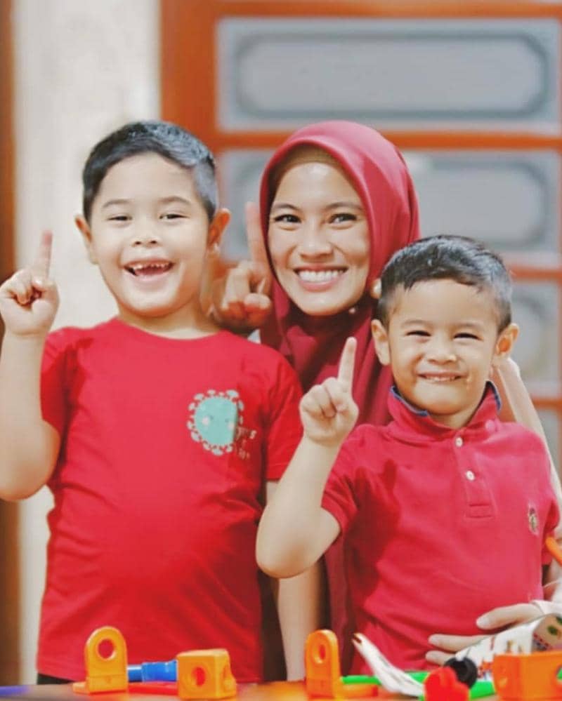 Instagram.com/ichasoebandono