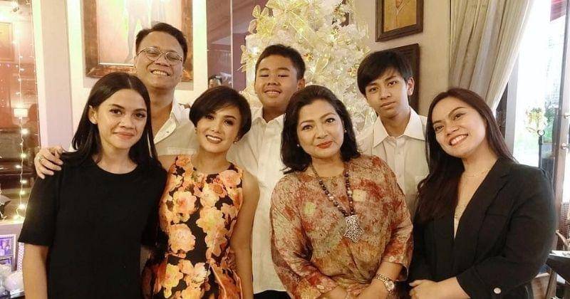 Instagram.com/yunishara36