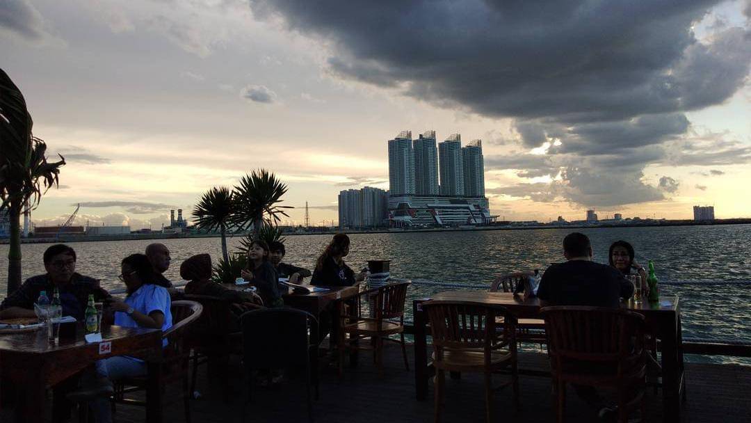 Instagram/jetskicafe