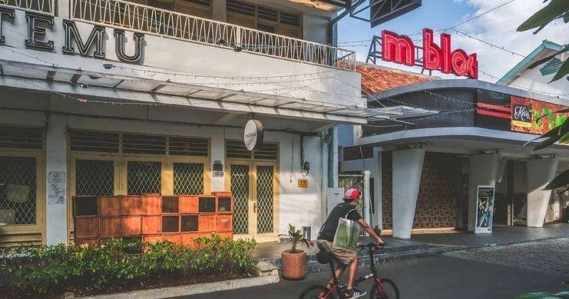 Instagram.com/mblocspace