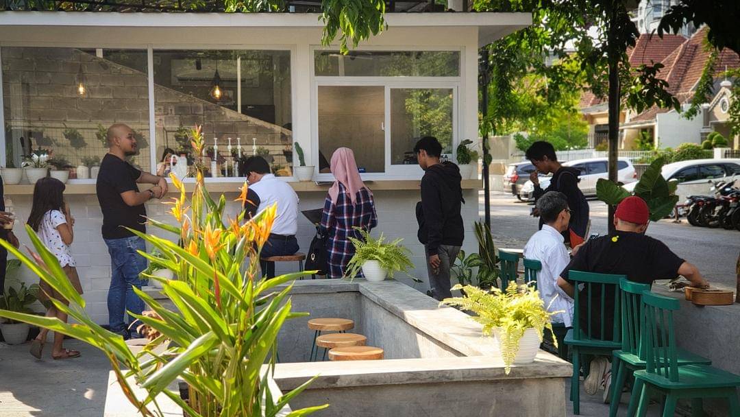 Instagram/revolusingopibawean