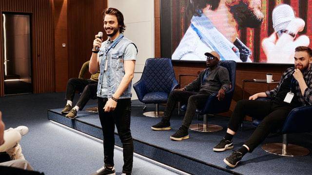 Pexels/henri-mathieu