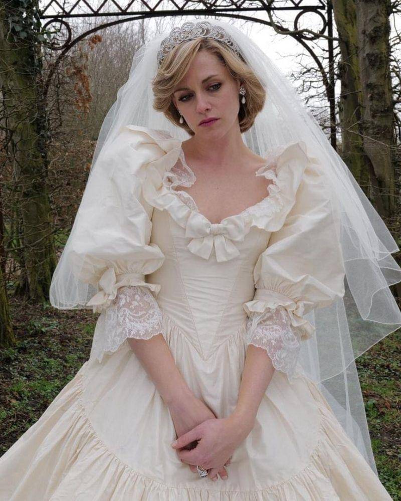 Instagram.com/princessdi.1961