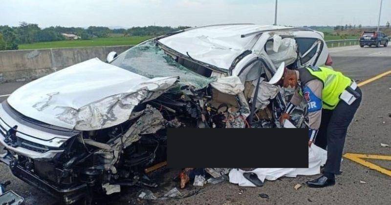 Twitter.com/ilaawnjy