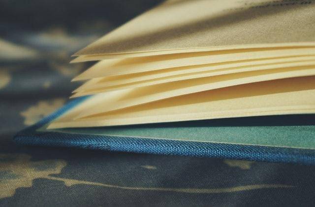 Pexels/suzyhazelwood