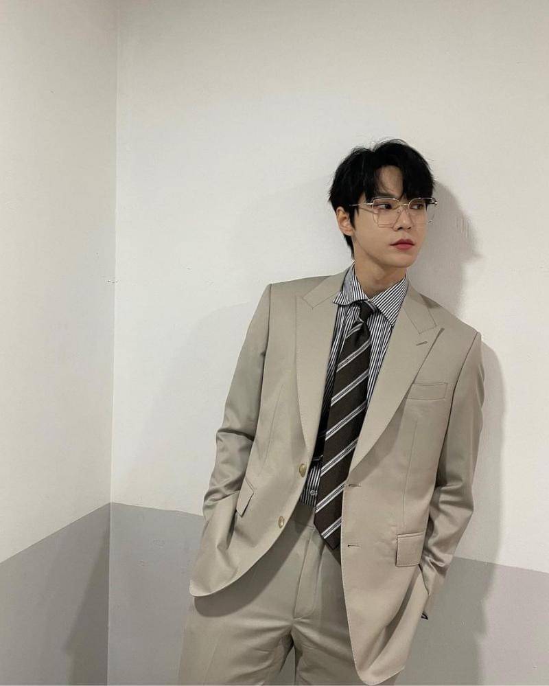 Instagram.com/do0_nct