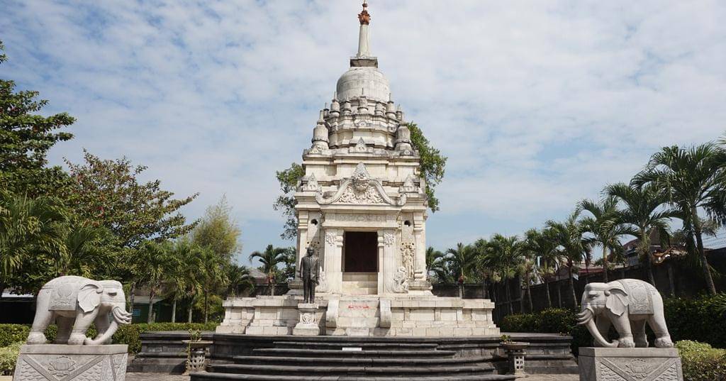 kel-pucangsawit.surakarta.go.id