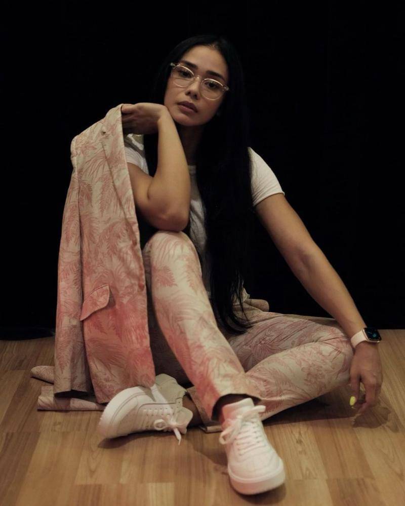 Instagram.com/Adiniawrst