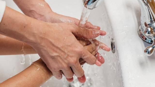 Pexels/ketut-subiyanto