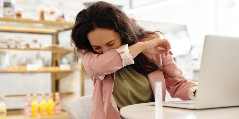 Ilustrasi bersin-bersin - Pexels/Edward Jenner