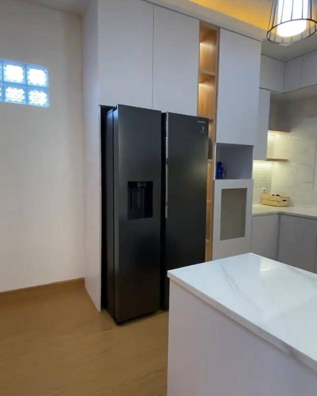 Instagram.com/kikysaputrii