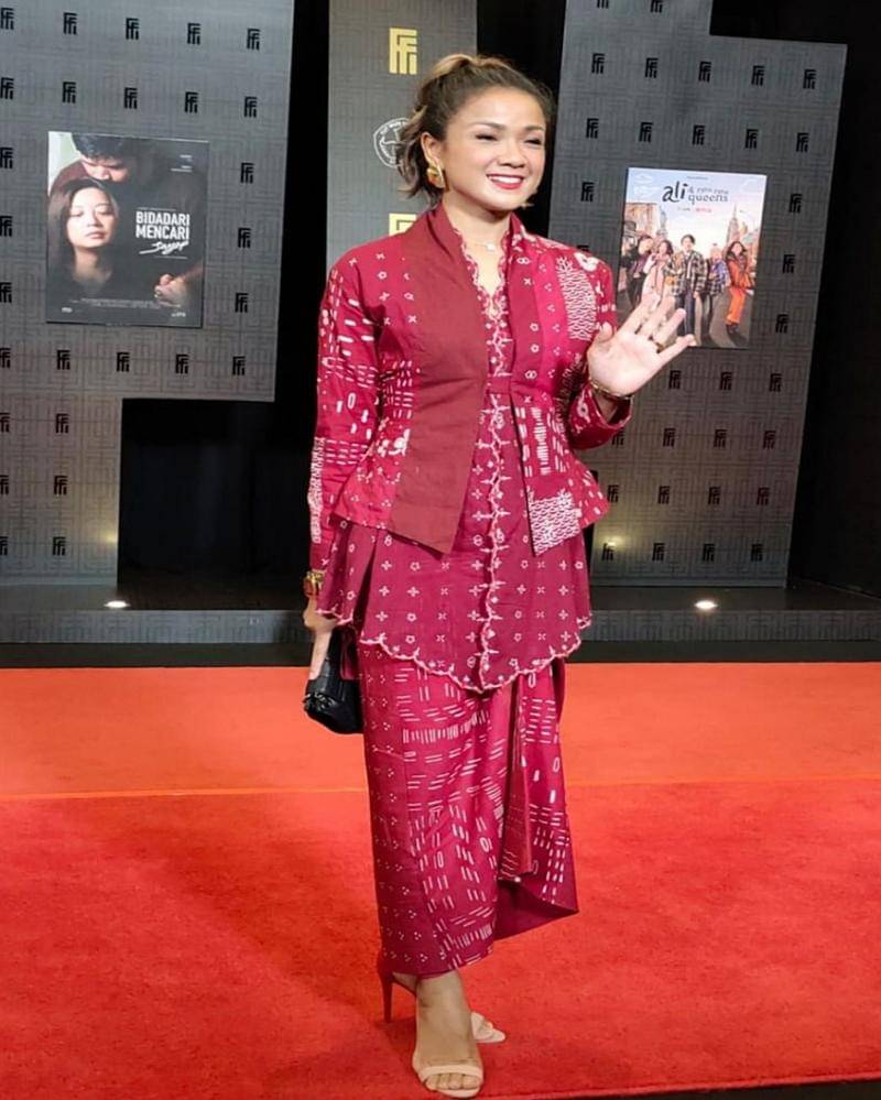 popbela.com/Niken Ari