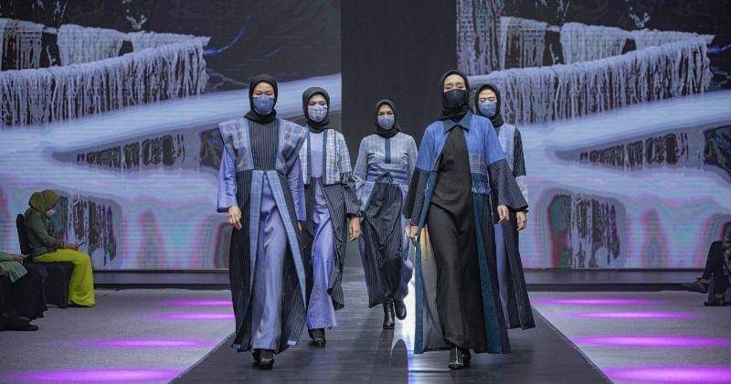 Modest Fashion Indonesia Sharia Economic Festival (ISEF)