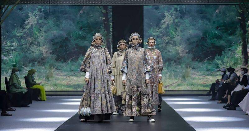Modest Fashion Indonesia Sharia Economic Festival (ISEF)