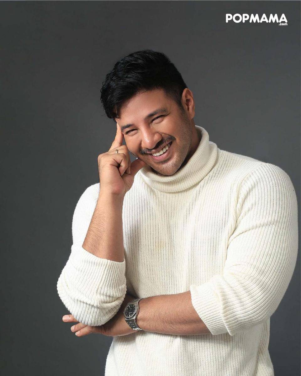 Popmama.com/Michael Andrew