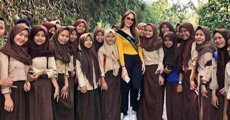 Instagram.com/claurakiehl