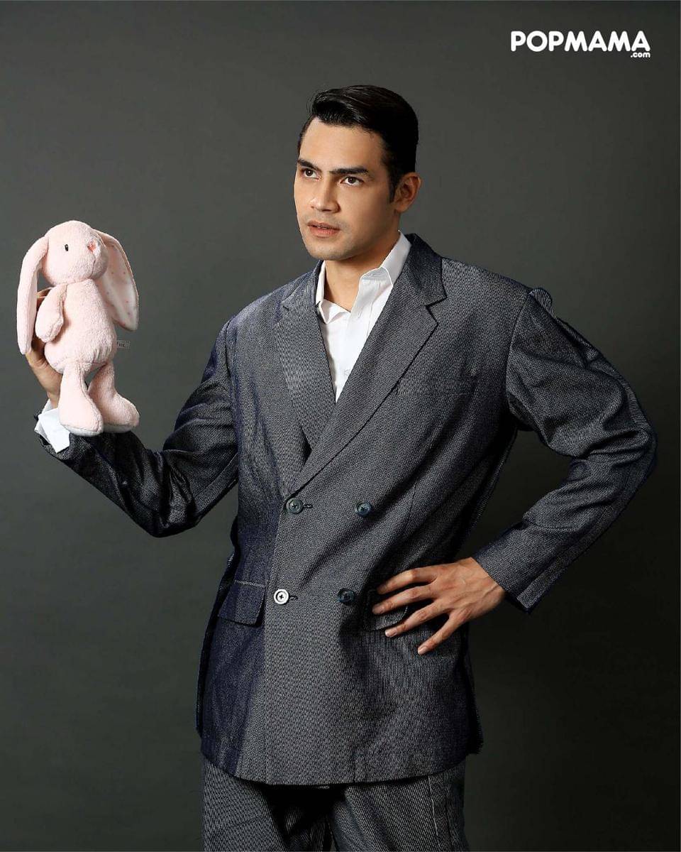 Popmama.com/Michael Andrew