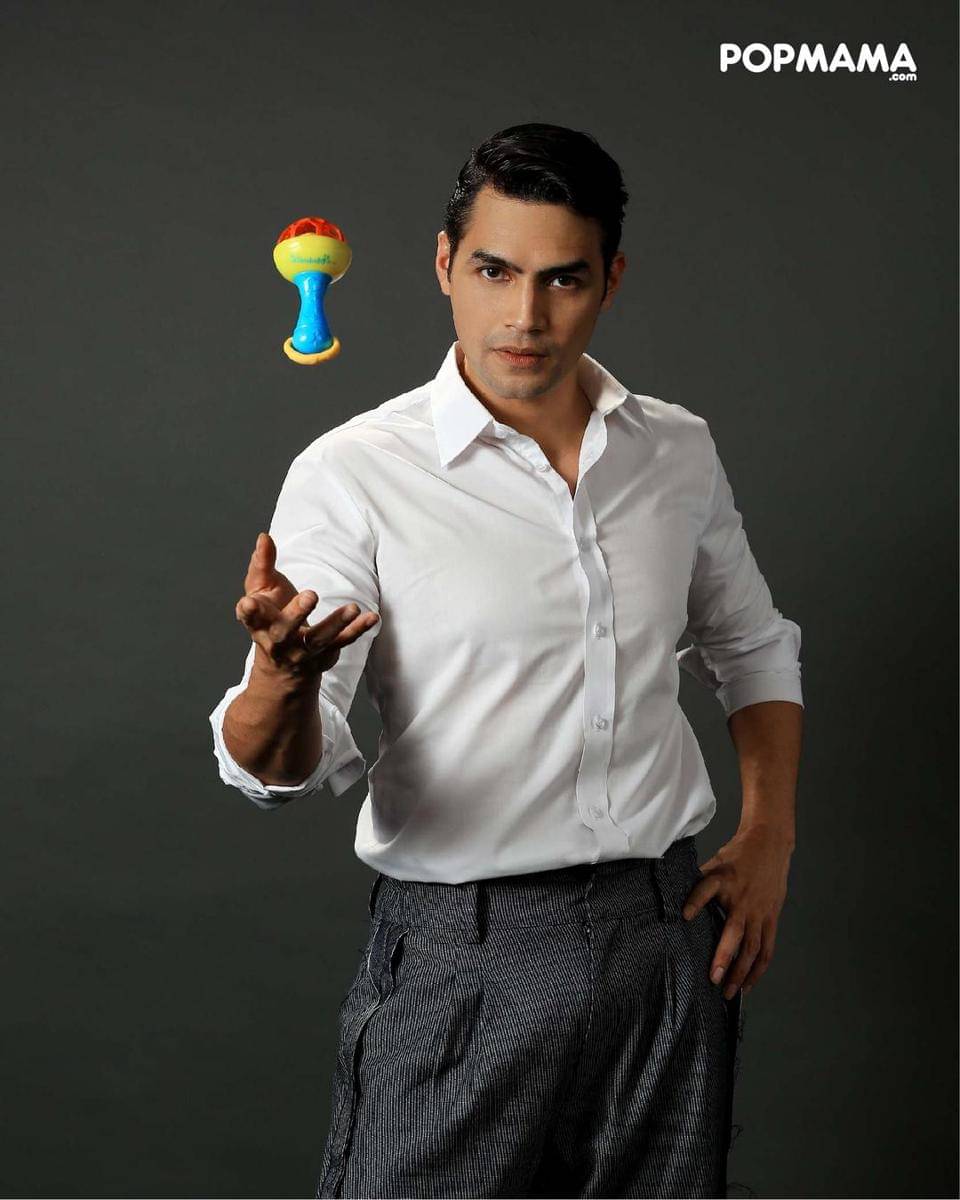 Popmama.com/Michael Andrew