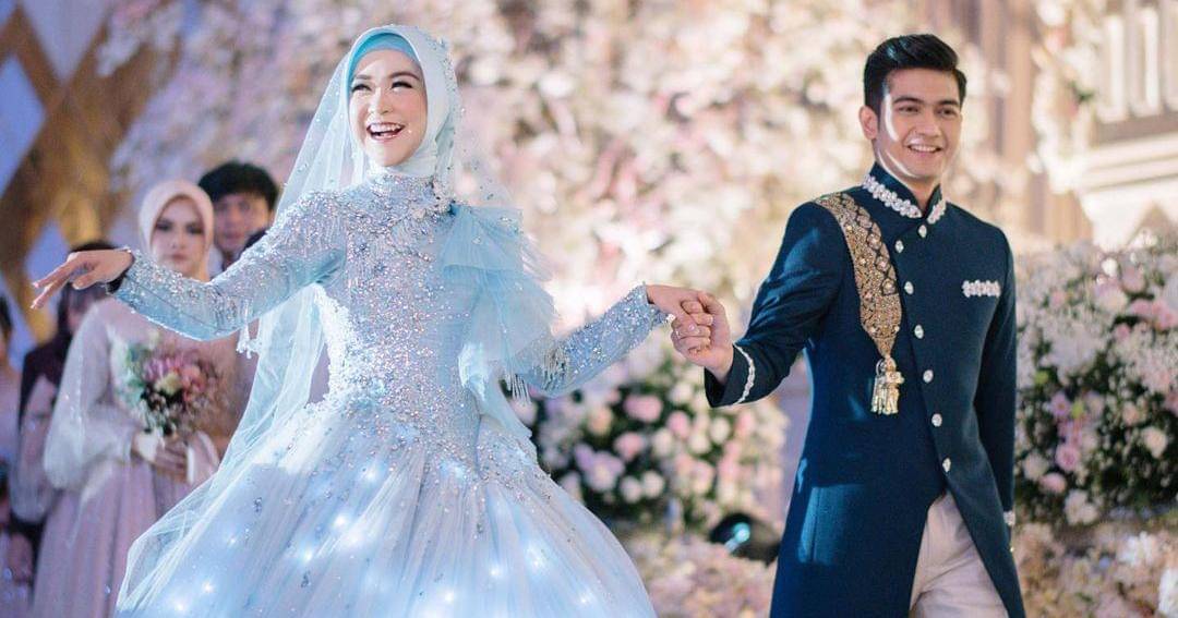 Instagram.com/riaricis1795