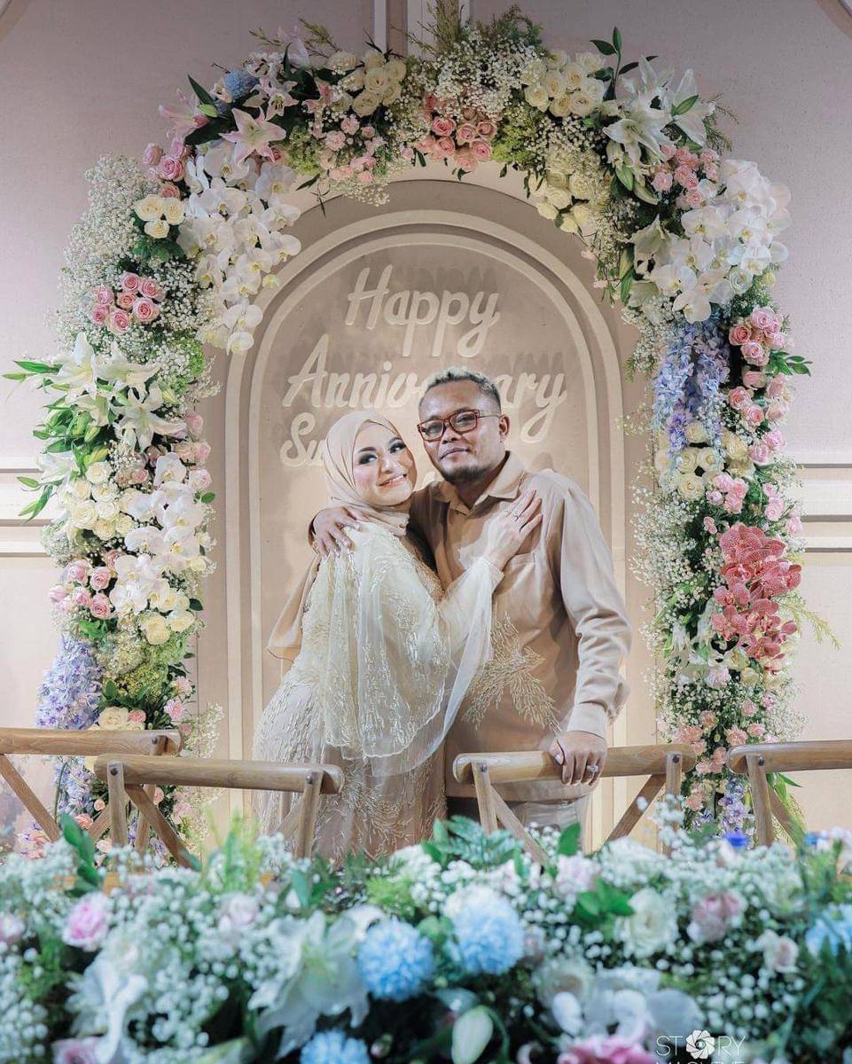 Instagram.com/nathalieholscher