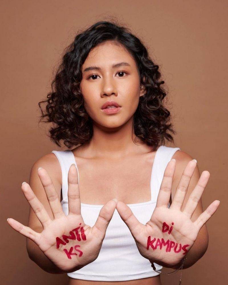 Instagram.com/shenacinnamon