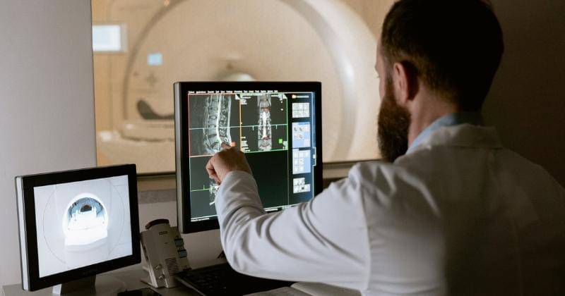 Pexels/MART PRODUCTION