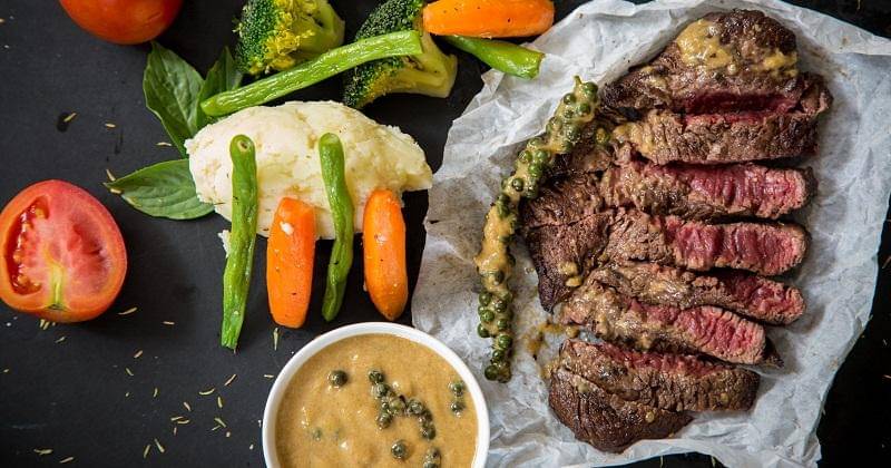 Pexels/ Malidate Van