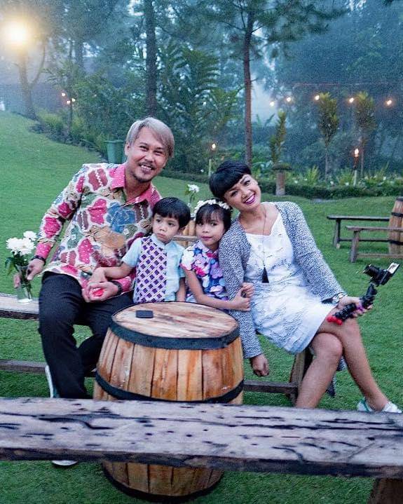 Instagram.com/nirinazubir_