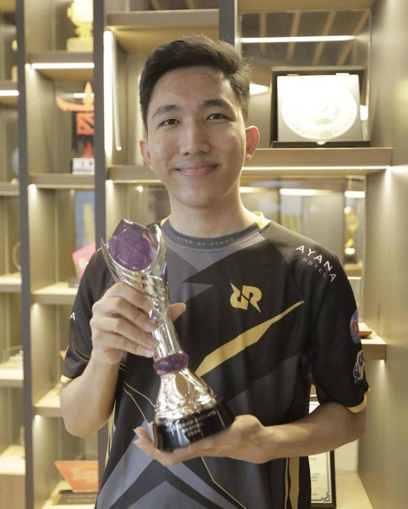 Instagram.com/ikhsan_lemon