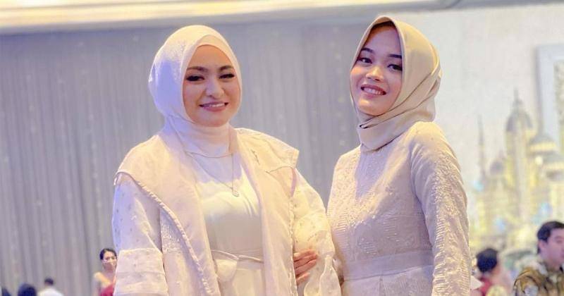 Instagram.com/putridelinaa