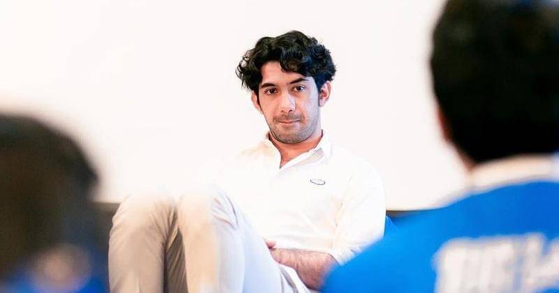 Instagram.com/officialpilarez