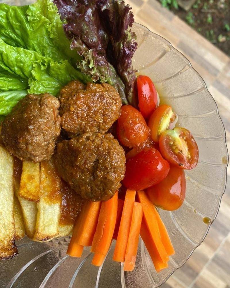 Instagram.com/phanie_loga