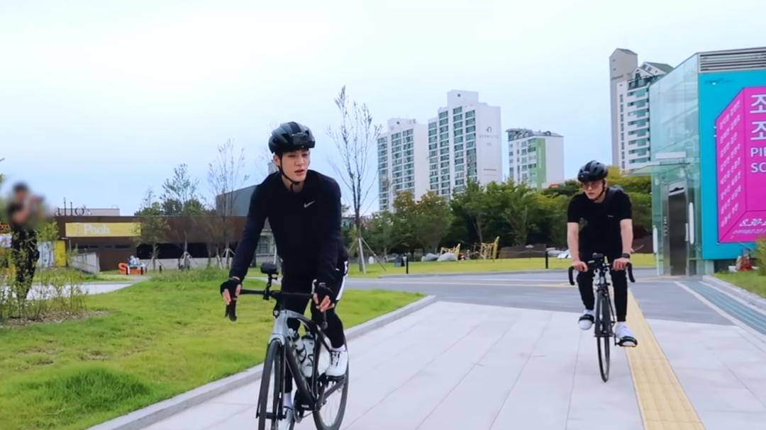 Youtube.com/NCT Daily