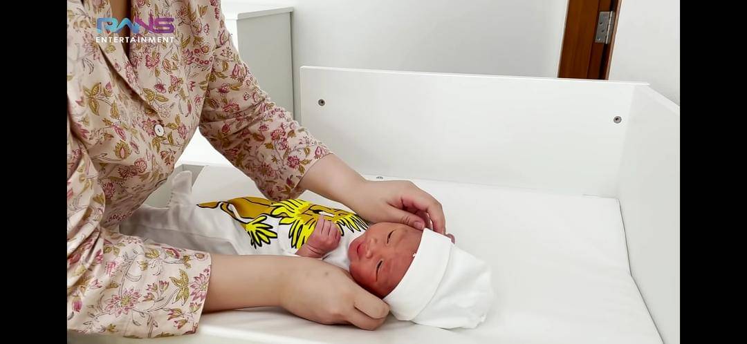 Rayyanza memakai topi - Youtube.com/Rans Entertainment