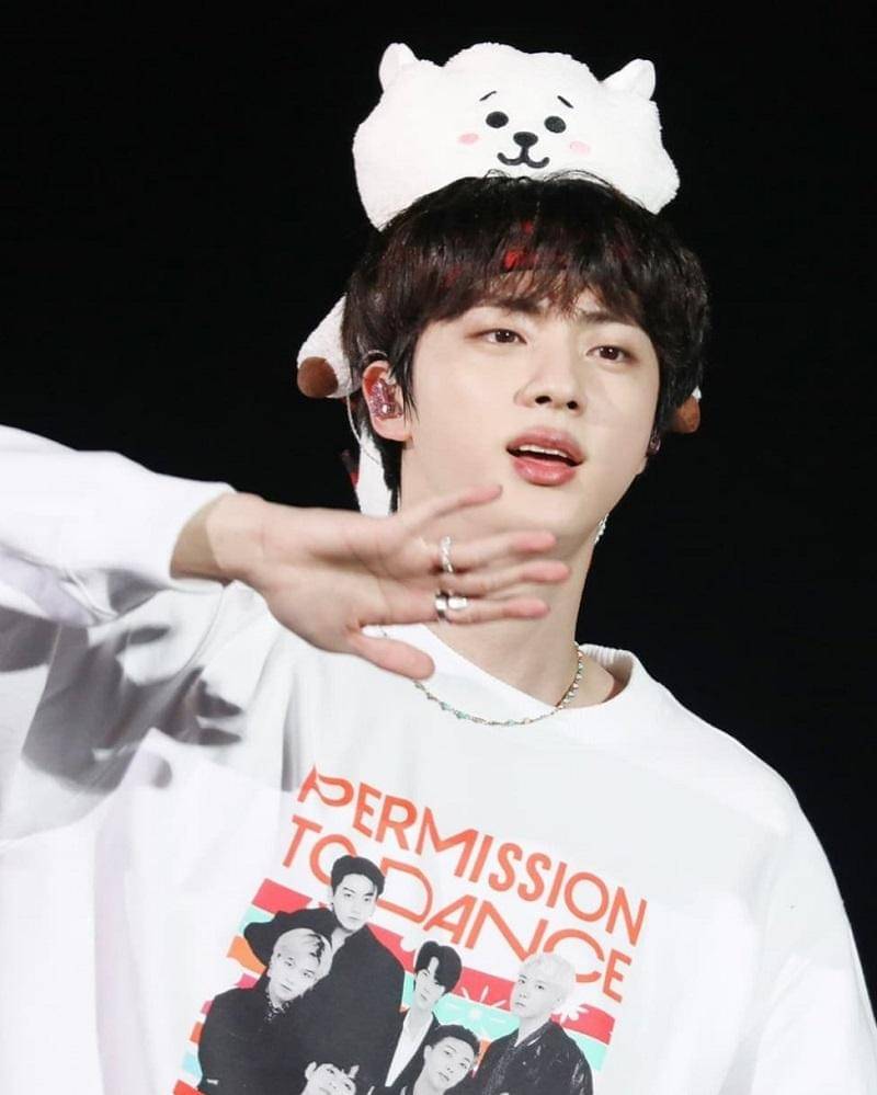 instagram.com/jinbase