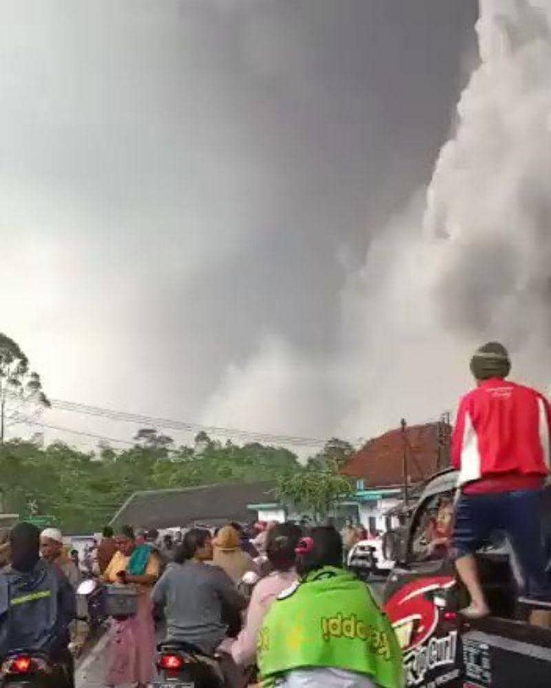 Twitter.com/terror_alarm