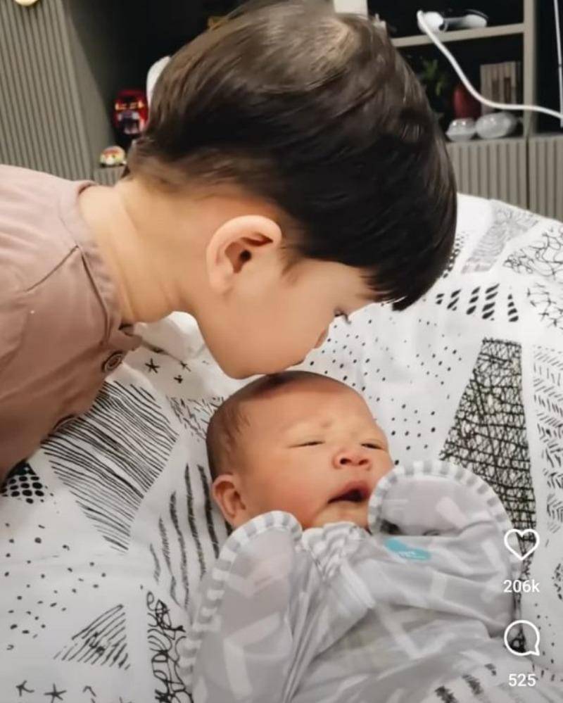 Instagram.com/syahnazs