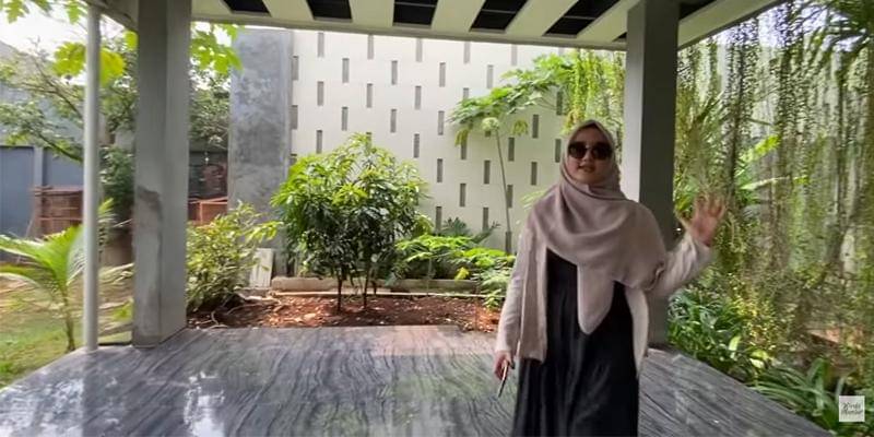 Youtube.com/WIRDA MANSUR