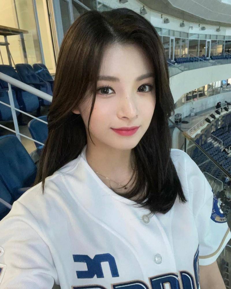 Instagram/official_everglow