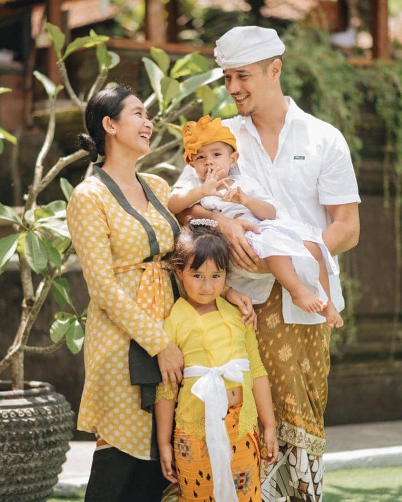 Instagram.com/happysalma