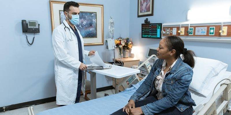 Pexels/RODNAE Productions 