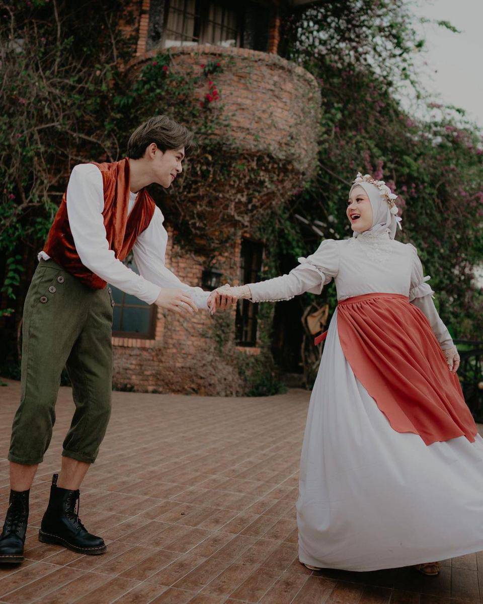 Instagram.com/dindahw